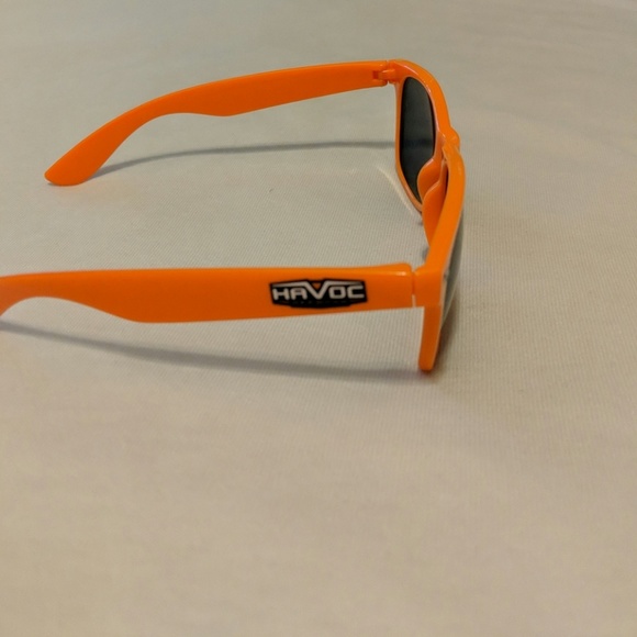 Orange shades - Picture 2 of 2